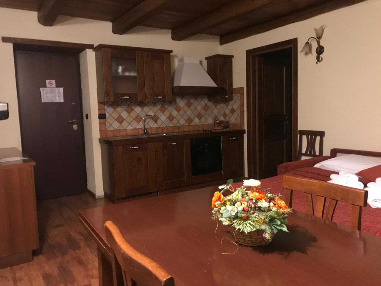 Residence Du Commerce Oulx Dış mekan fotoğraf
